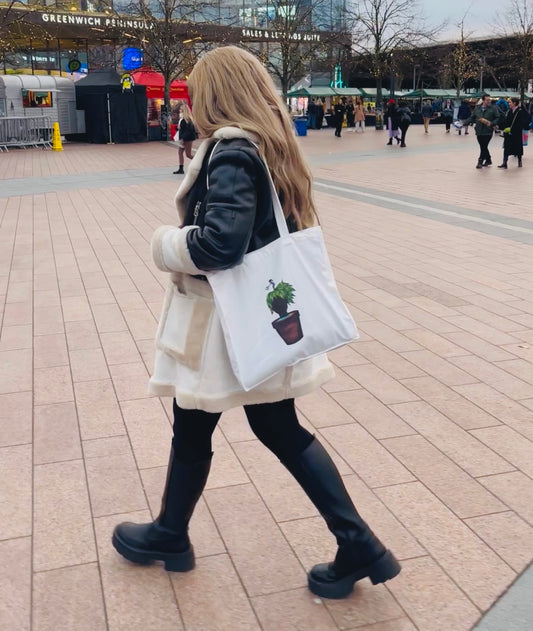 Growing on me - Stage 4 Tote Bag